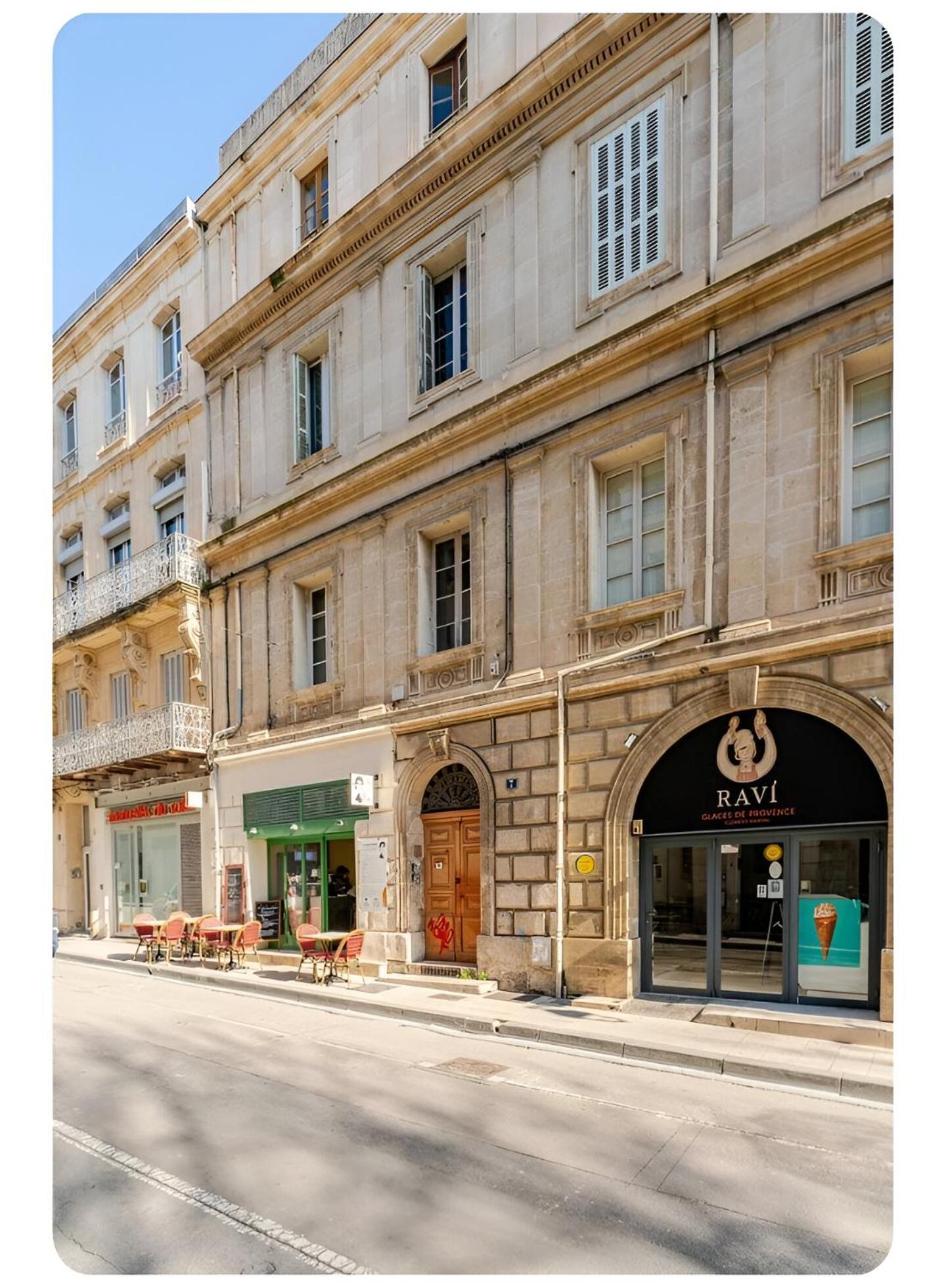 L' Appart Du Centre Historique Charme Et Confort Arles Exterior photo